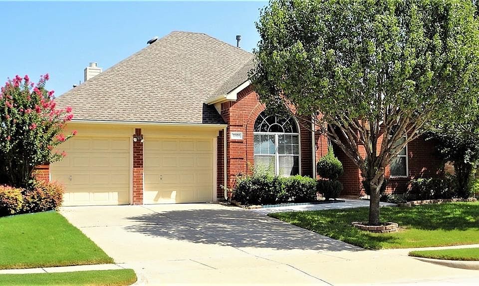 1st image of 5101 Comstock Cir