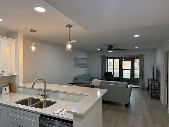 3rd image of 401 Airport Ave E APT 303