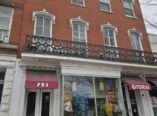 751 8th St SE, Washington, DC 20003