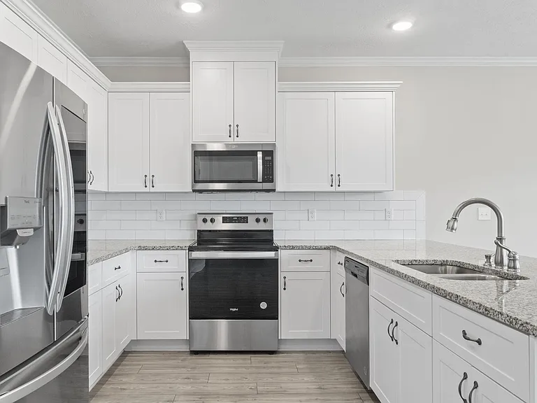 912 Newburn Dr — Photo 10