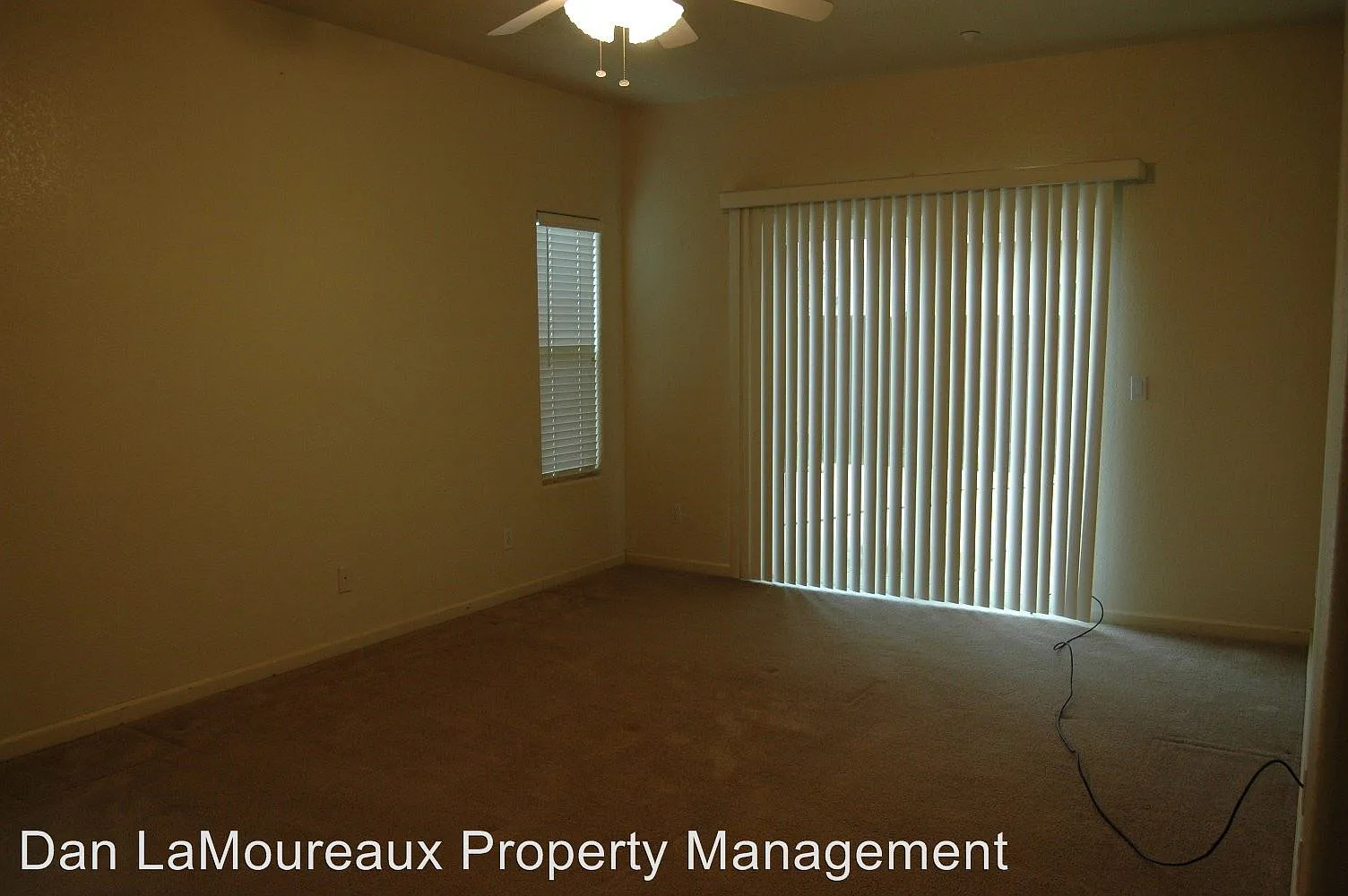1631 Gillette Dr photo 1