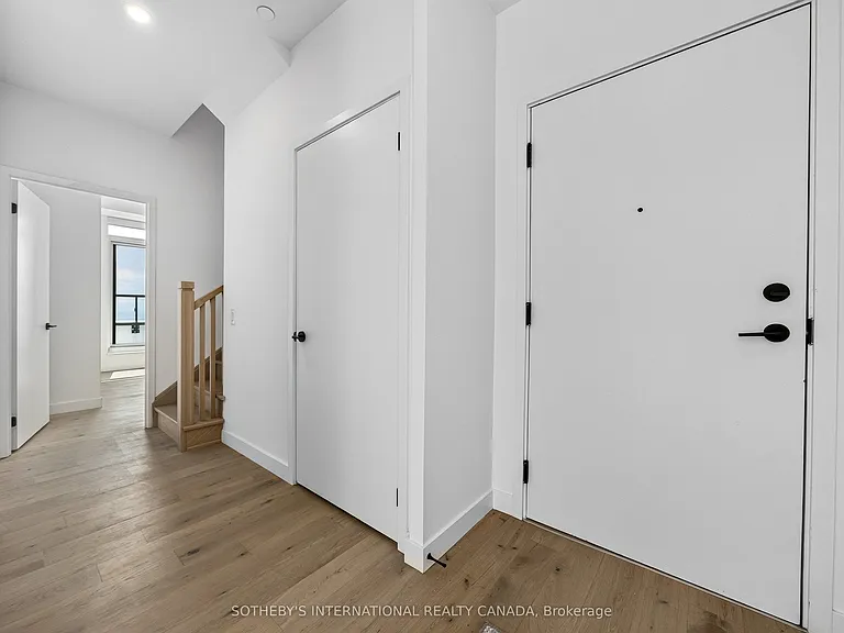 1050 Eastern Ave #Penthouse 1701 — Photo 21