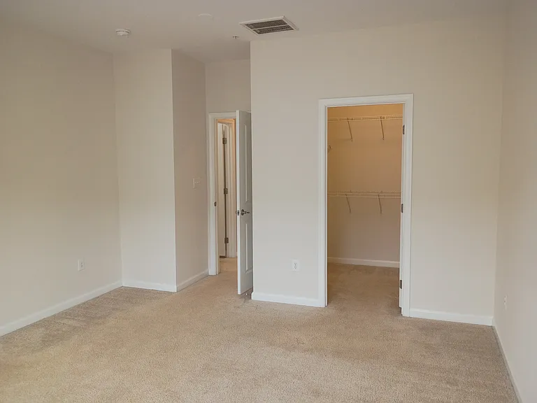 3560 Fort Lincoln Dr NE — Photo 22