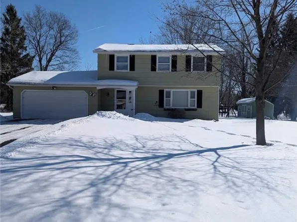 753 Tanya Cir, Webster, NY 14580