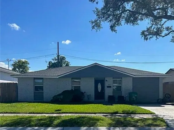 345 Senate Dr, Westwego, LA 70094