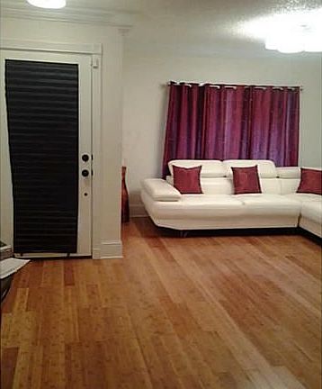 3rd image of 3701 Shannon Dr