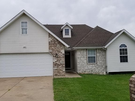 1005 Dustin Lane Nixa, MO. 65714