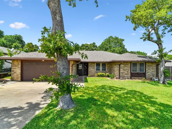 5621 Waterview Dr, Arlington, TX 76016