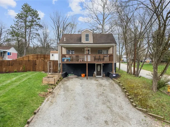 2 Creek Rd, Burgettstown, PA 15021