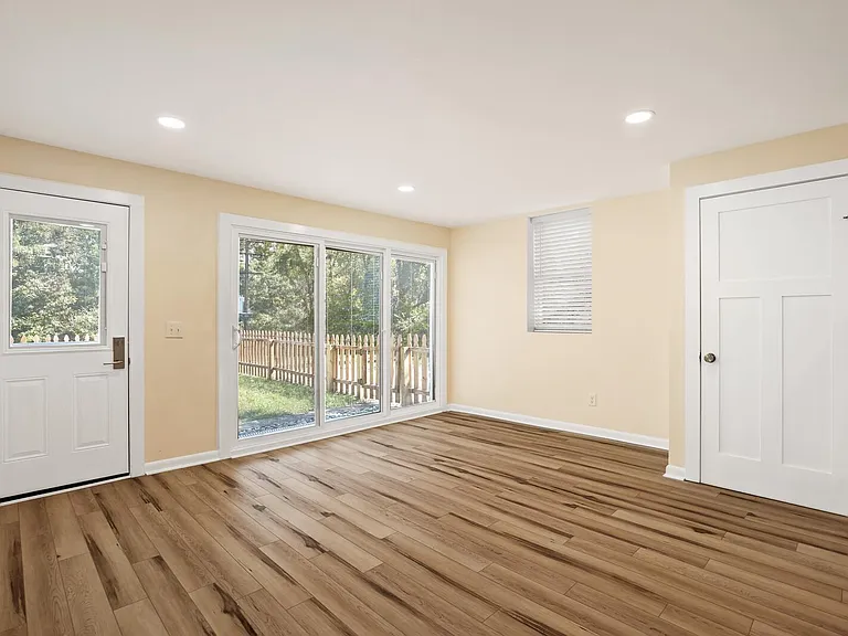 2112B Sanborn Dr — Photo 21