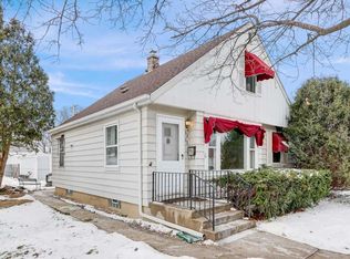 3255 N 87th St, Milwaukee, WI 53222