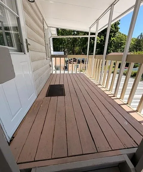 16 Forest Dr — Photo 2