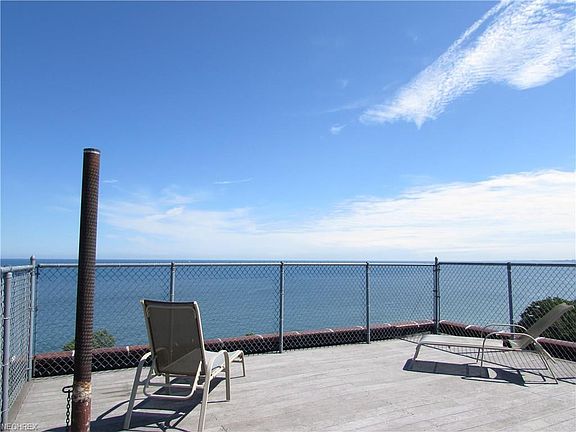 4th image of 11720 Edgewater Dr APT 504