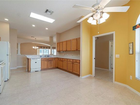 5th image of 1302 Catalani Ln
