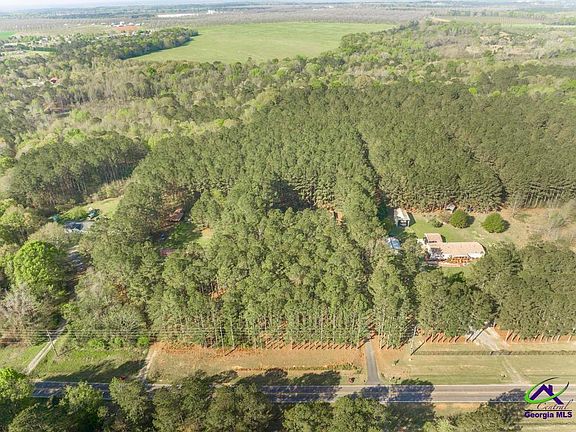 3rd image of 1580 E Houze Rd