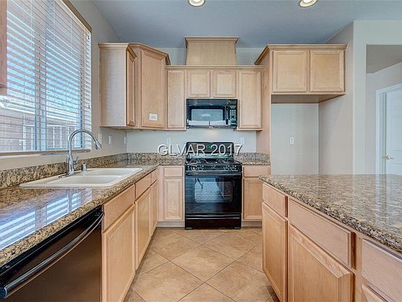 2nd image of 1020 Roaring River Ave
