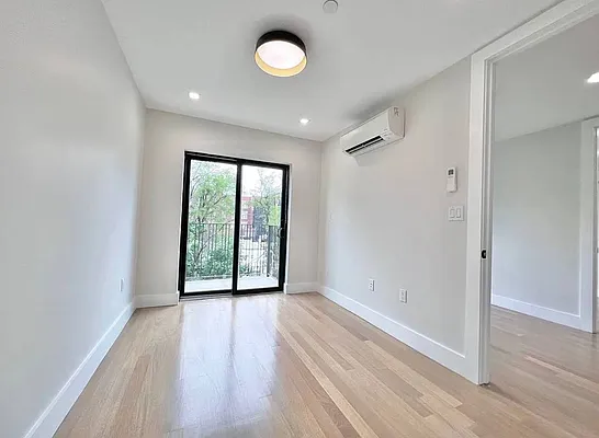 Rented by Doorway NYC, LLC | media 23