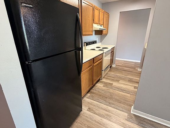 5th image of 3788 Chisholm Rd #32