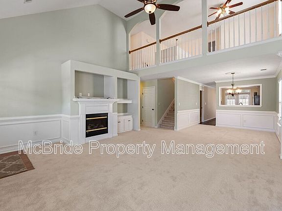 3rd image of 429 Snead Way
