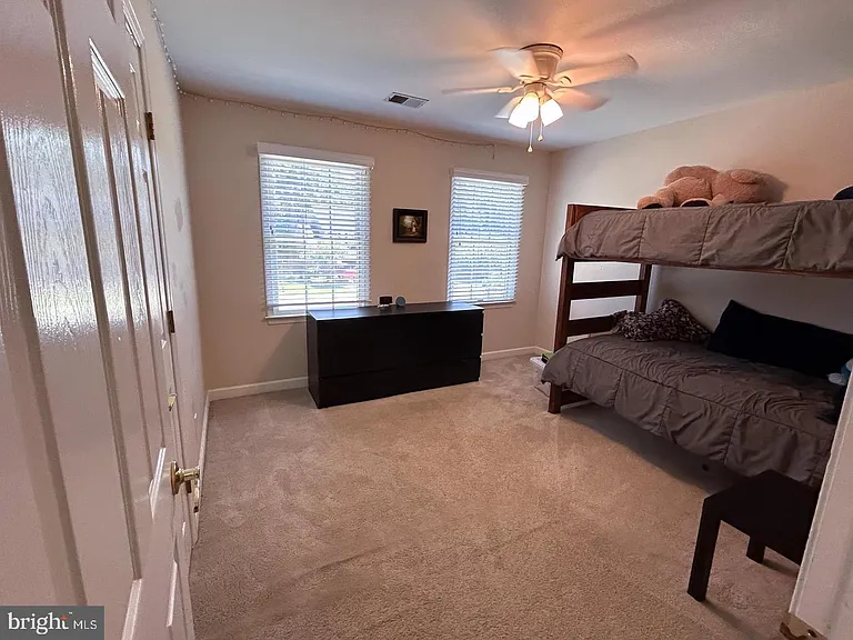 105 Westmoreland Ct — Photo 10