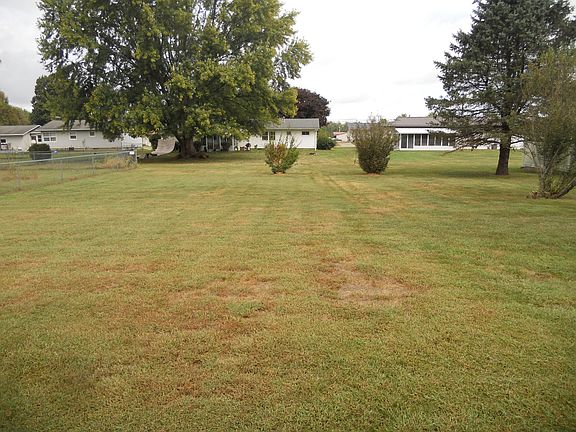 3rd image of 196 Swainford Dr