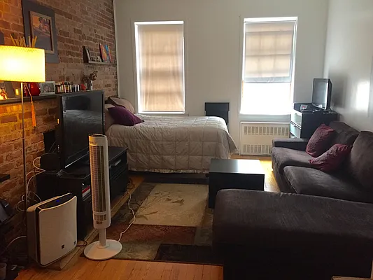 Rented by Mason Group LLC | media 11