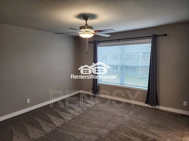 2829 NW Lois Ln — Photo 14