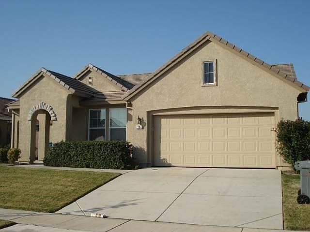 1st image of 2204 Golden Gate Dr