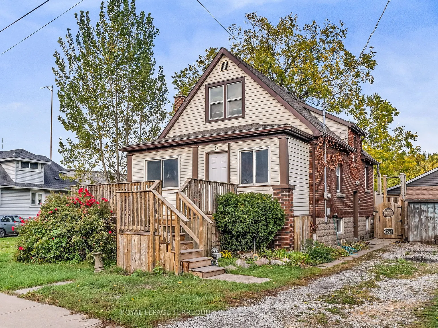 3 bed, $2,800 — Photo 1