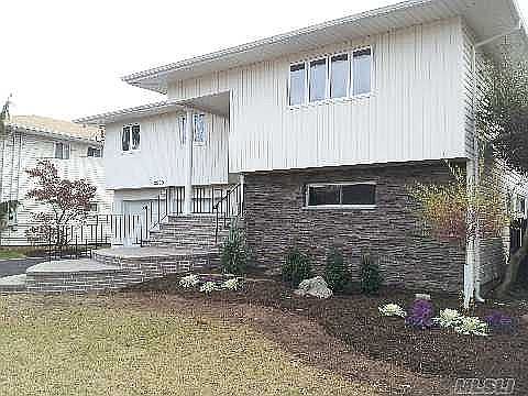 3rd image of 2030 Whalen Ave
