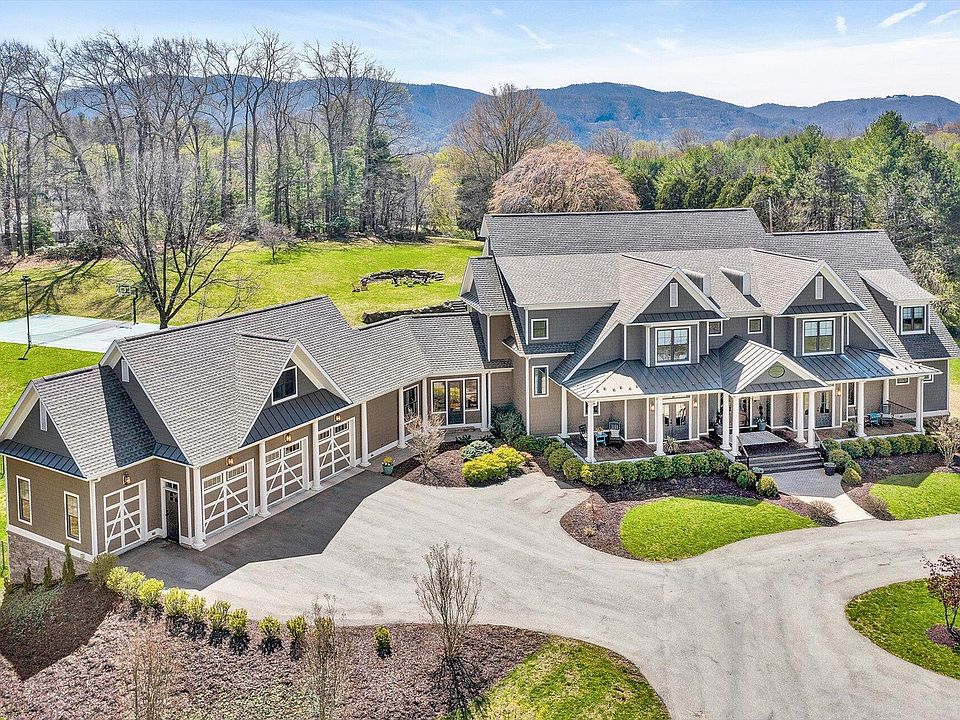 6110 Stratford Way, Roanoke, VA 24018 Zillow