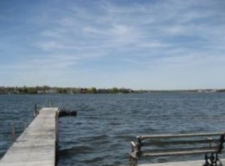 60 Exchange Pl, Westhampton Beach, NY 11978