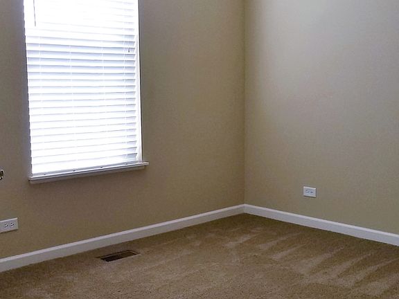 5th image of 11915 Oakley Ct