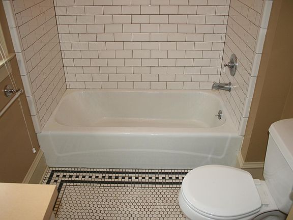 2nd image of 422 Hopson St NE APT 3