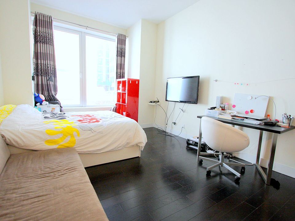 1st image of 111 Fulton St APT 502