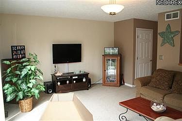 4th image of 33453 Shelly Ct