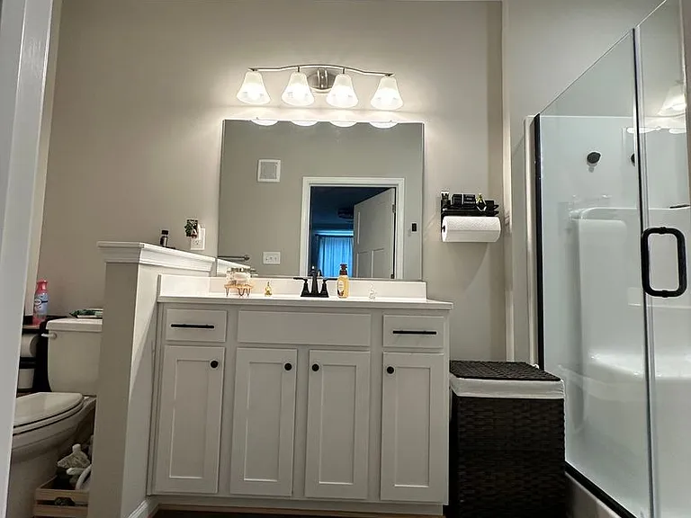 1502 Kathy Ann Way E — Photo 16