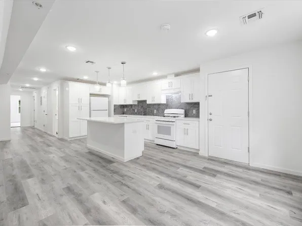34 Fulton Ave Floor 3, Jersey City, NJ 07305