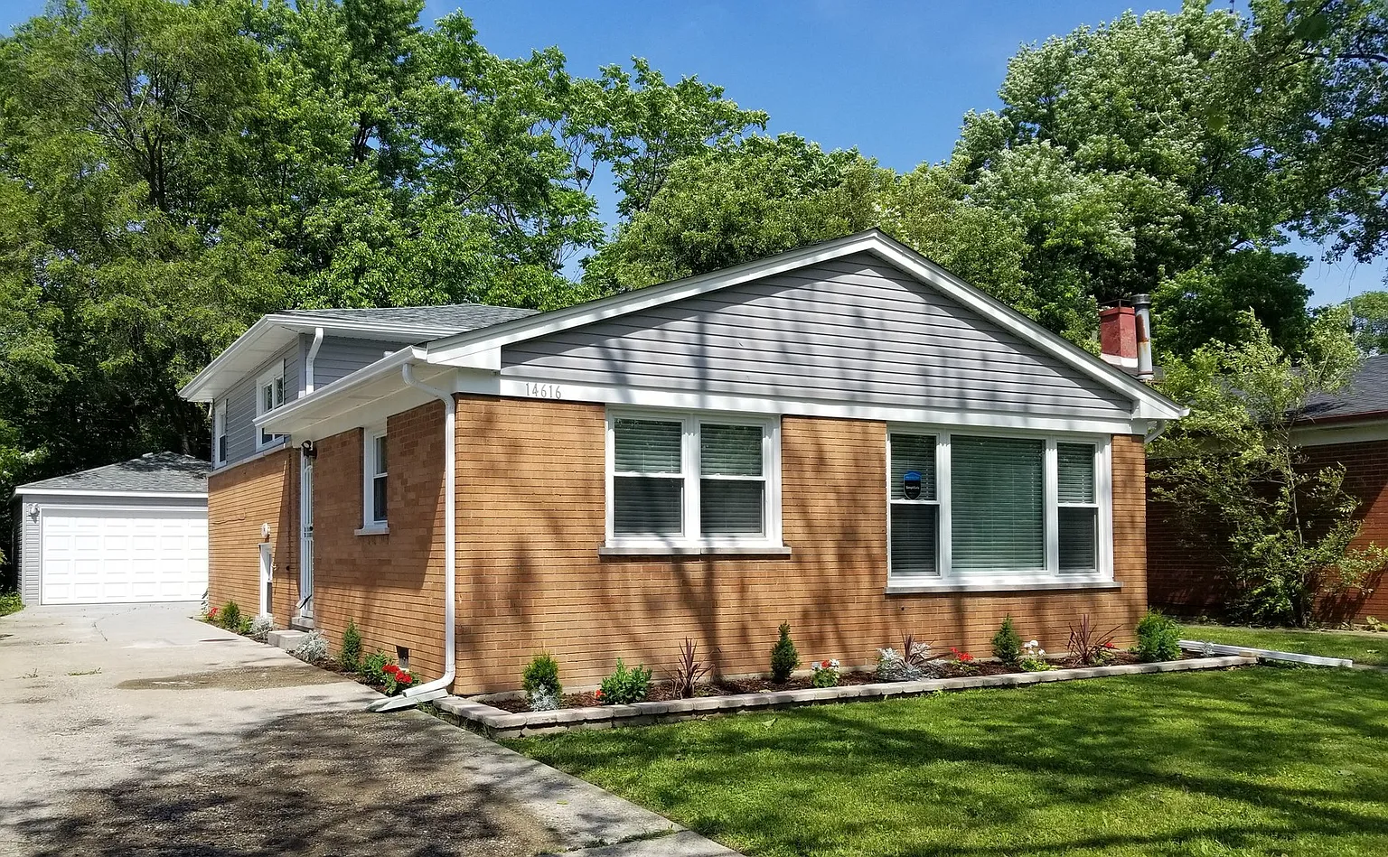 14616 Wabash Ave photo 1
