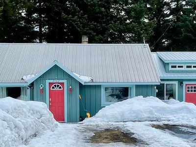 2402 Evergreen St, Seward, AK, 99664