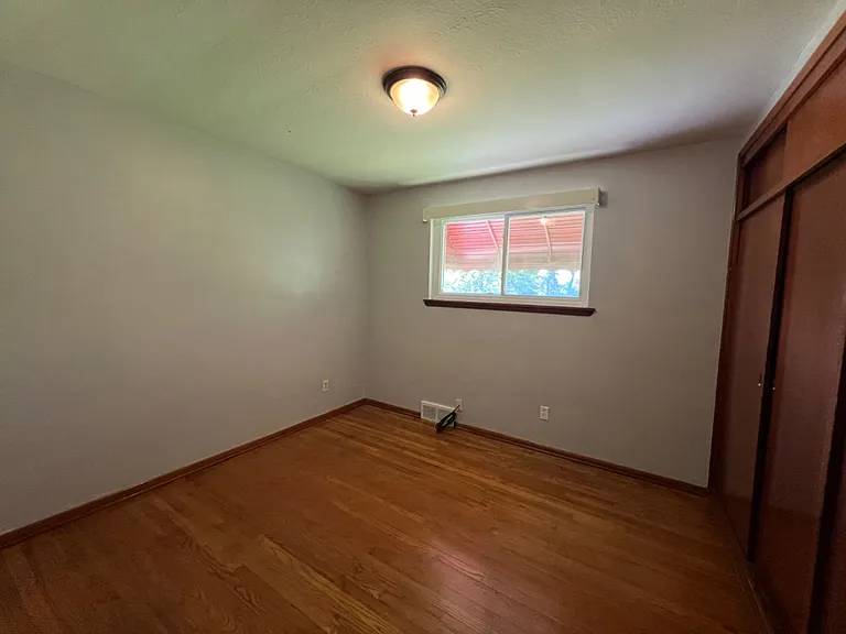 25542 Concord Dr — Photo 18