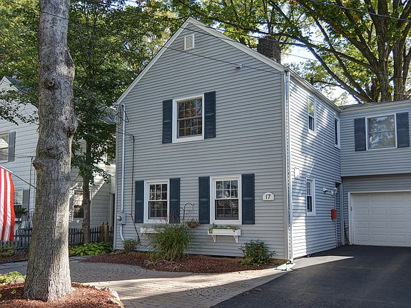 2nd image of 17 Aberdeen Pl #1X