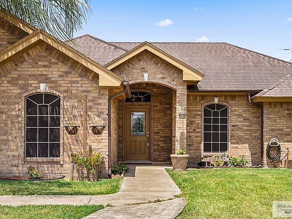 2nd image of 16840 Kika De La Garza St
