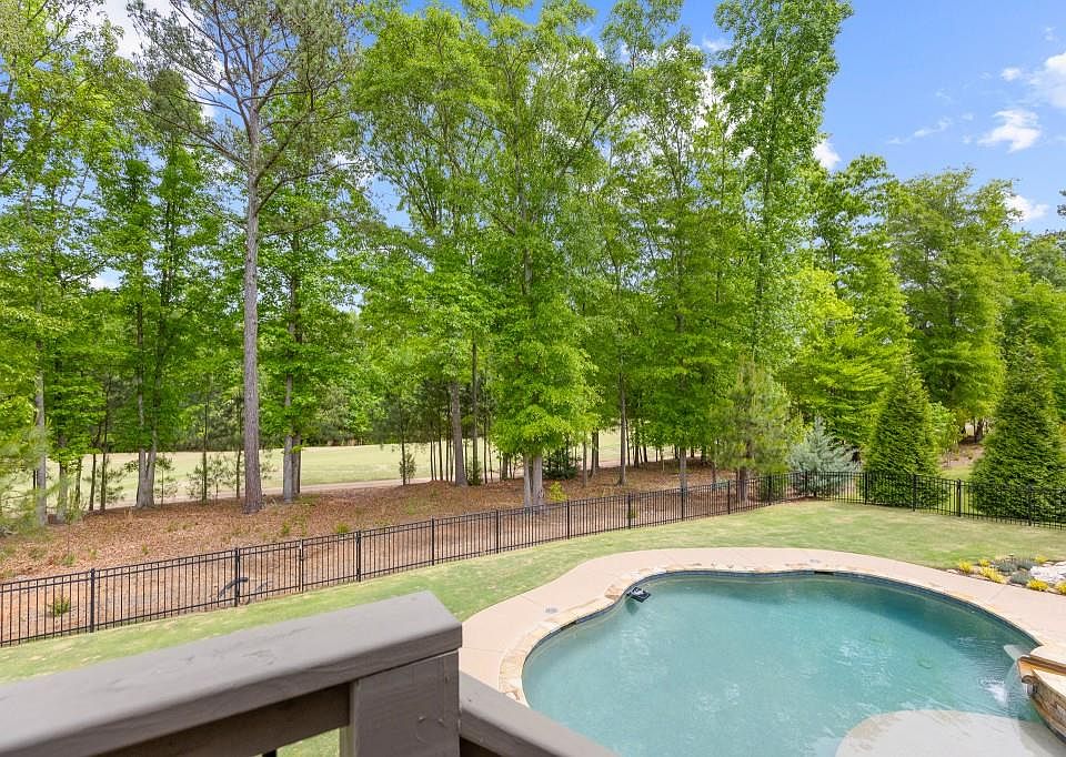 1st image of 6030 Fairway Park Ln