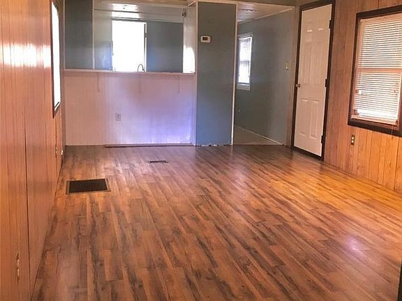5th image of 1205 Lake Shore Dr