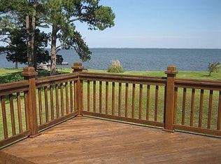 1026 Waterlily Rd, Coinjock, NC 27923