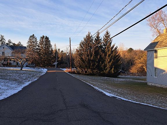 4th image of 68 Center St #F-k-375
