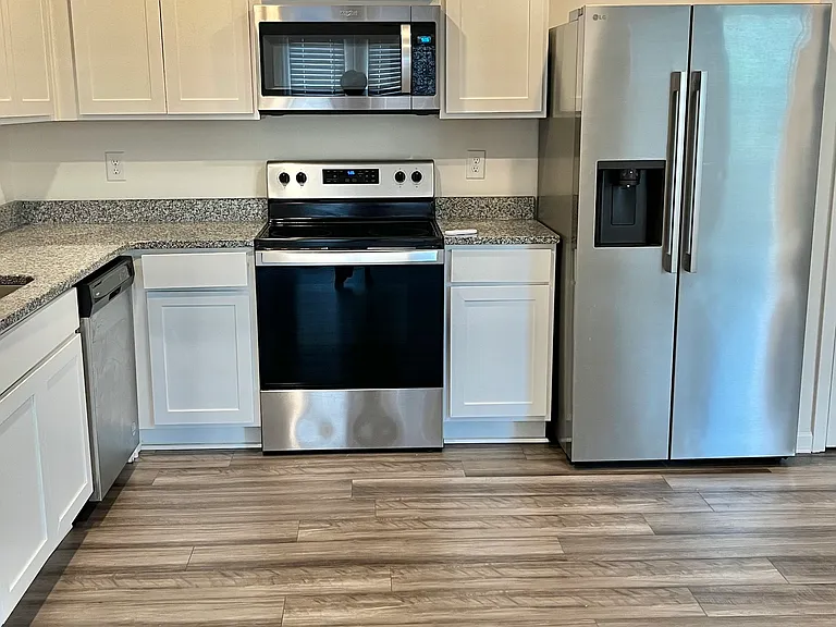 173 Swindon Dr — Photo 17