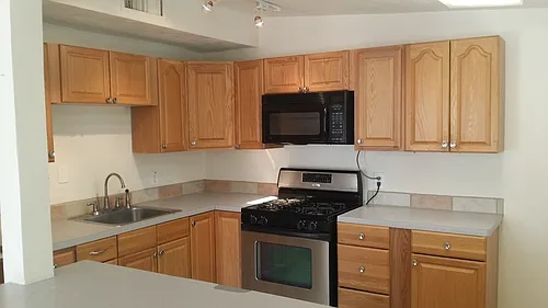 Rare: Standalone 1 Bd/1ba, House Ice Cold Ac, Bathtub2- House Mid City: Unique Live/Work Here! At... — Photo 2