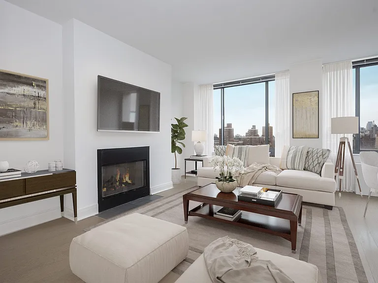 222 E 34th St #2425 — Photo 5